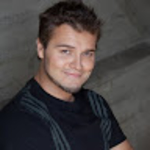 Meet your Posher, Justin - Picture 1 of 1